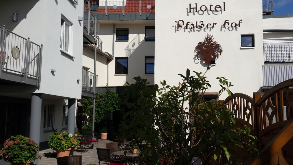 Hotel-Restaurant Pfaelzer Hof Edenkoben Exterior foto